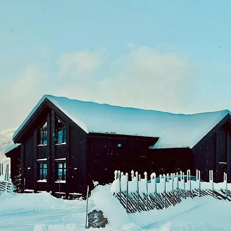 Modern Mountain With Views In بيت للعطل *