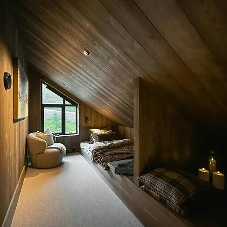 Modern Mountain With Views In Hébergement de vacances